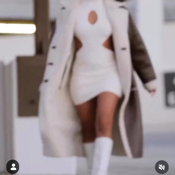 Camila Coelho Alora Keyhole Dress Sweater Dress Size XS - Picture 5 of 14